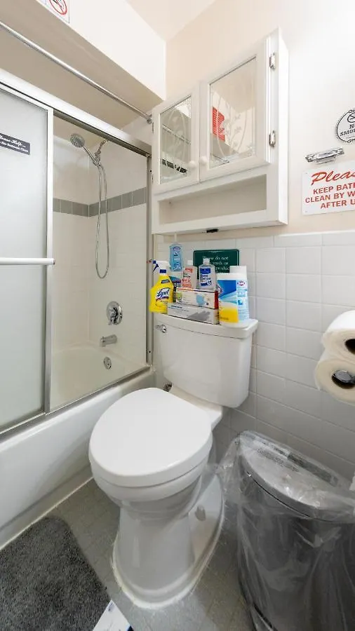 Booking.Com Exxlusive: Fully Furnished One Bedroom Entire Apartment With Full Size Bed. For One Person Or Couple, Soulmate Positive Friendship New York
